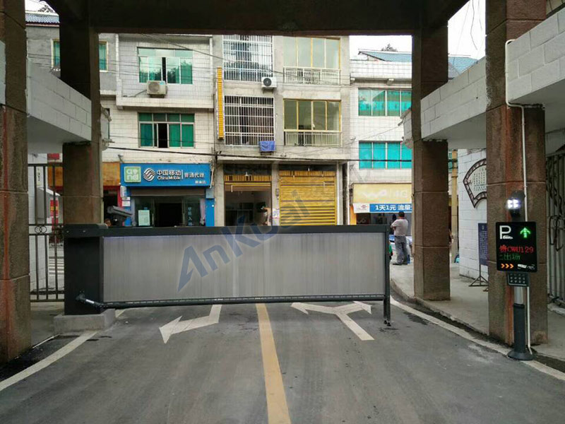 ���쳵��ʶ��һ���P809���̰���